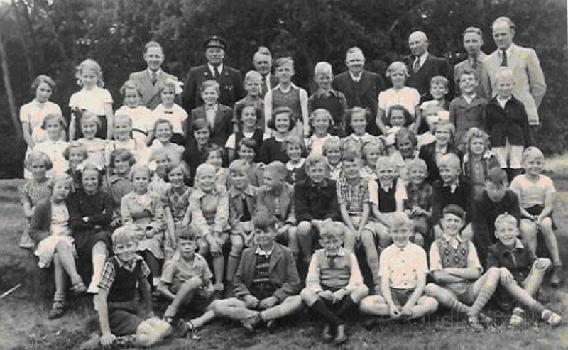 Schoolfoto schoolreisje Chr.l.o.school 1952.jpg